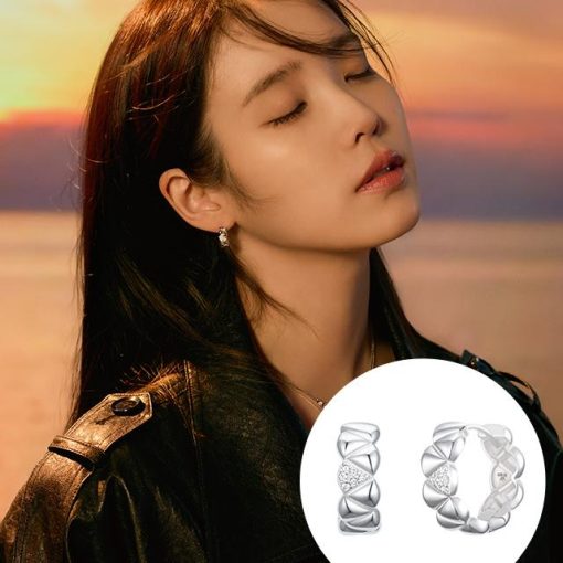 [아이유 PICK] MOSAIQUE 귀걸이 (JJMSEQ5B8276SW000)